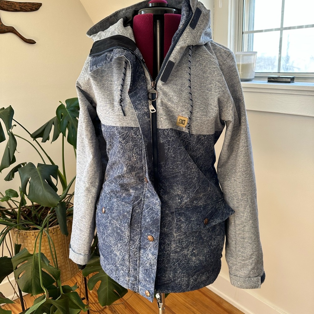 DC Women's Gray and Blue Jacket